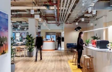 11 Person Private Office in London | 326 Sq. Ft.