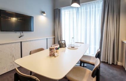 5 Person Private Office in London | 185 sq ft