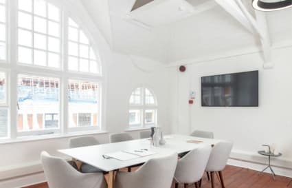 Private Office for up to 4 People | 100 Sq. Ft.