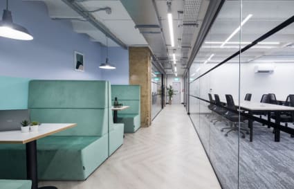 10 Person Private Office in London