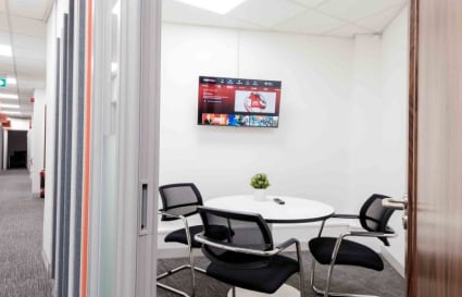 Private Office for up to 18 People