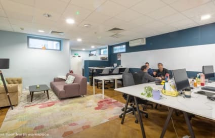 Private Office for up to 12 People | 907 Sq. Ft.