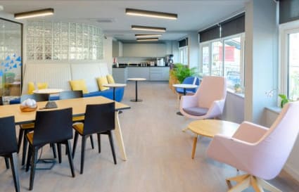 3 Person External Private Office in Chiswick | 117 sq ft