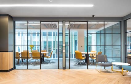 External  Private Office for up to 16 People | 550 Sq. Ft.