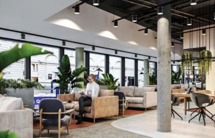 External Private Office for up to 17 People with Meeting Room | 595 Sq. Ft.