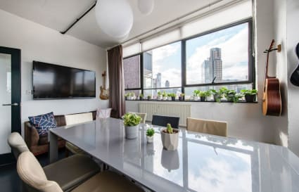 Private Office for up to 14 People