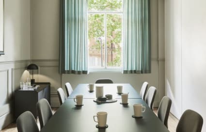 Private Office for up to 4 People | 203 Sq. Ft.