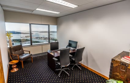 External Private Office for up to 3 Person