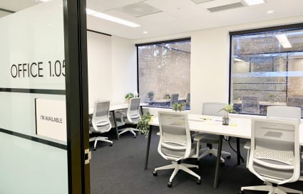 7-Pax Window Private Office in Canberra City | 20 sqm