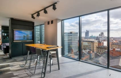Private Office for up to 10 People | 514 Sq. Ft.