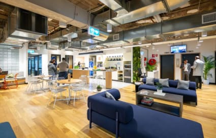 Internal Private Office for up to 6 People
