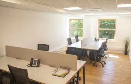 Private Office up to 6 People
