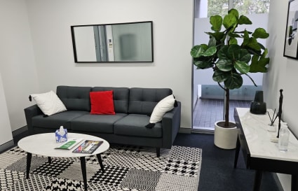 Private Offices in Bella Vista