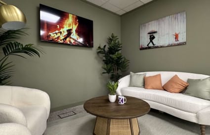 Private Office for up to 16 People | 614 Sq. Ft. 