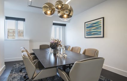 18 Person Office Available | 800 sqft