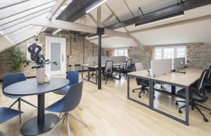 Private Office for up to 20 People | 1,709 Sq. Ft.