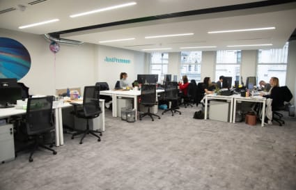 6 Person Private Office in London | 246 Sq. Ft.