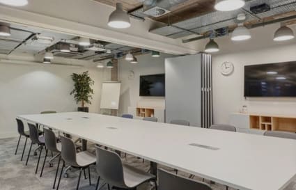 4 Person Private Office in Glasgow | 222 Sq. Ft. 