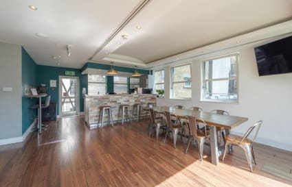 Private Office for up to 24 People | 2,253 Sq. Ft.