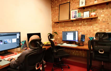 Private Office 7 - up to 7 People