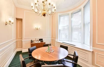 3 Person Private Office in London | 125 sq ft