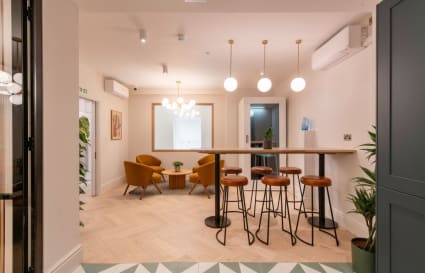 Private Office for up to 4 People | 140 Sq. Ft.