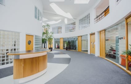 External Private Office for up to 5 People | 190 Sq. Ft.