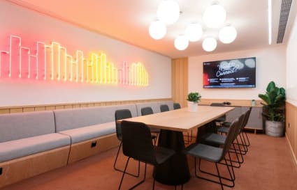 74 Person Private Office | 2,518 Sq. Ft.
