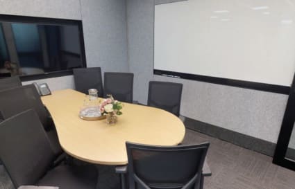Office 2167 - 1 Person Internal Private Office 