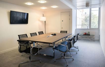 3 Person Internal Private Office | 142 sqft