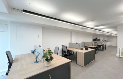 Managed Office for up to 20 People with Meeting Room in Fitzrovia | 1,551 Sq. Ft.