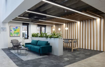 Private Office in Coulsdon for up to 18 People | 1,300 Sq. Ft.