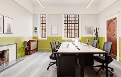3 Person Private Office in Bromley | 120 Sq. Ft.