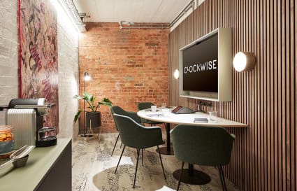 7 Person Private Office in Bromley | 261 Sq. Ft. 
