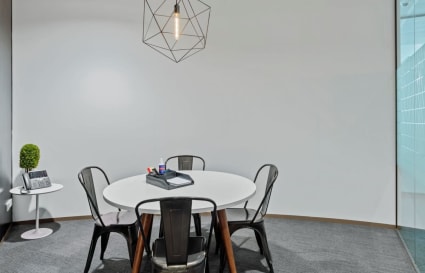 1 Person Internal Private Office in Sydney