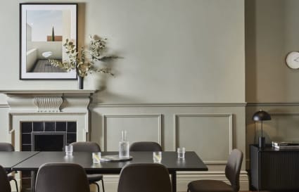 21 Person Private Office in London | 807 Sq. Ft.