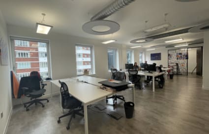 40 Person Managed Office with 5 Meeting Rooms | 2,760 sq ft