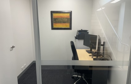 Small office available in Cheltenham (near Southland)