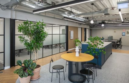 8 Person Private Office | 323 Sq. Ft.