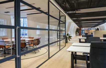29 Person Managed Office in Bishopsgate | 2,342 Sq. Ft.