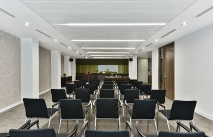 12 Person External Private Office Available plus Meeting Room