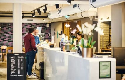 16 Person Private Office in London | 626 sqft