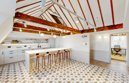 8 Person Private Office in London | 400 sq ft
