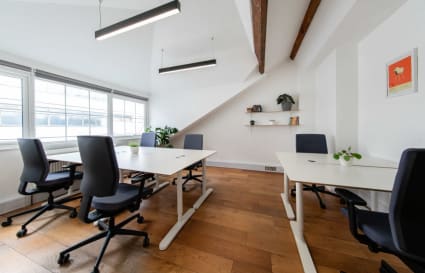 6 Person Private Office in London | 220 Sq. Ft.