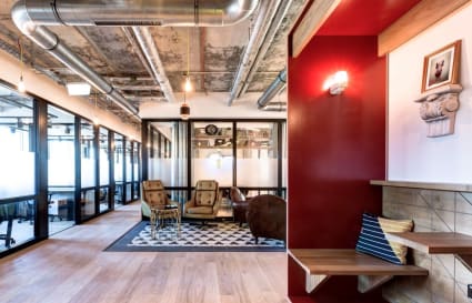 75 Person External Private Office in London | 2,900 Sq. Ft. 