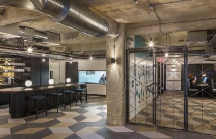 Private Office for up to 10 People | 399 Sq. Ft.