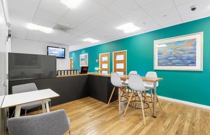 Private Office for up to 3 Person | 122 Sq. Ft.
