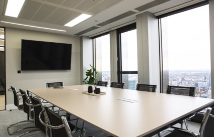 36 Person Managed Office with 3 Meeting Rooms in London | 2,970 sq ft