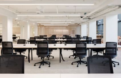 Managed Office for up to 142 Desks with Meeting Rooms, Kitchen and Breakout Spaces | 10,044 Sq. Ft. 