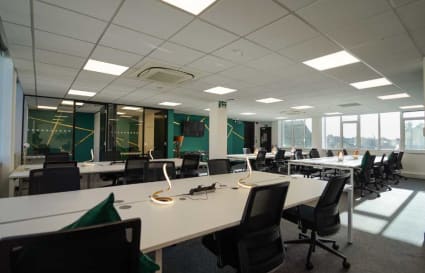 18 Person External Private Office in London | 630 sqft